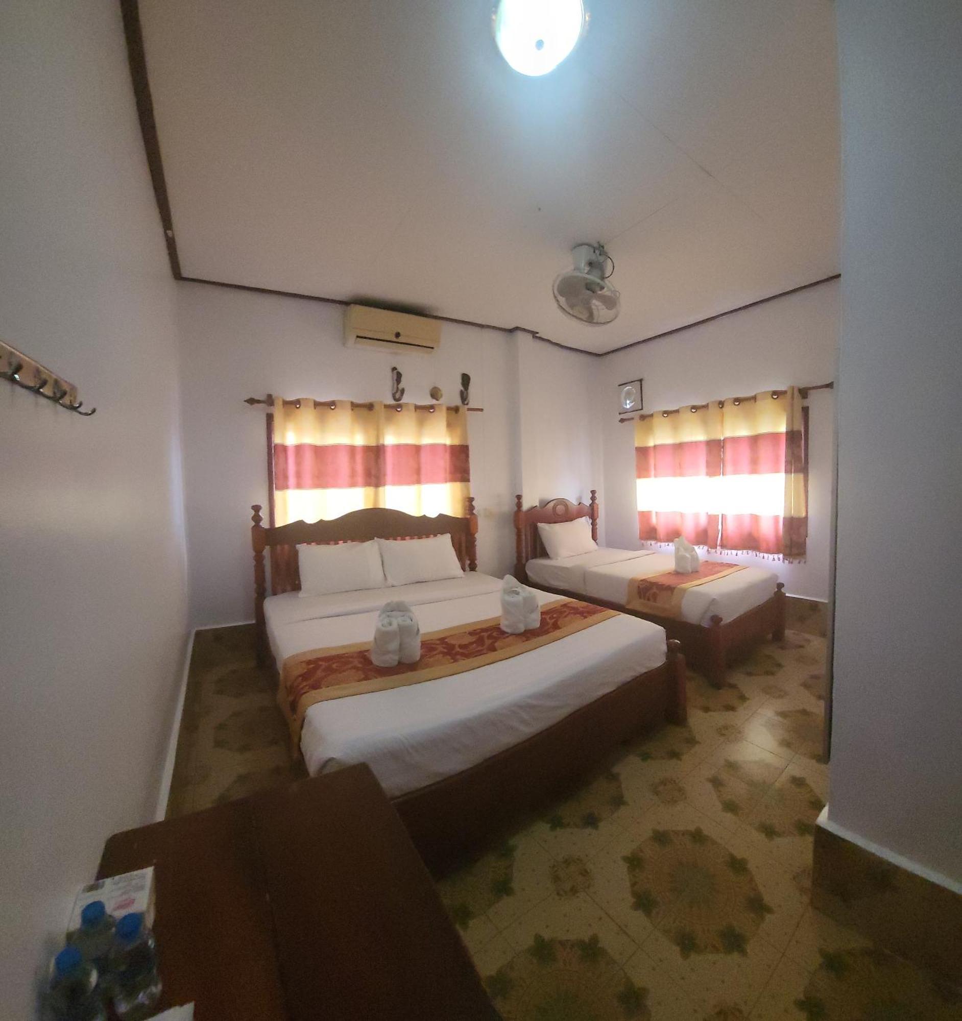 Vang Vieng Chanthala Hotel 1 ภายนอก รูปภาพ